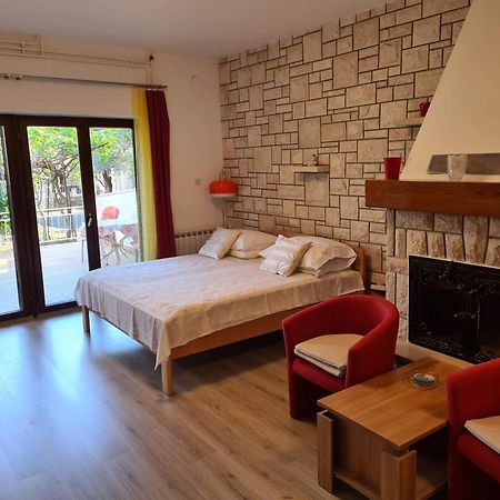 Apartments Ana ميدولين الغرفة الصورة