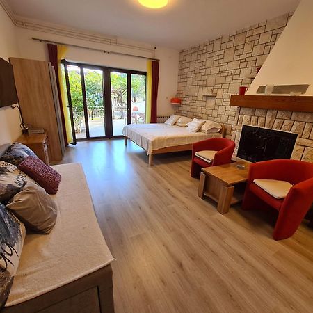 Apartments Ana ميدولين الغرفة الصورة