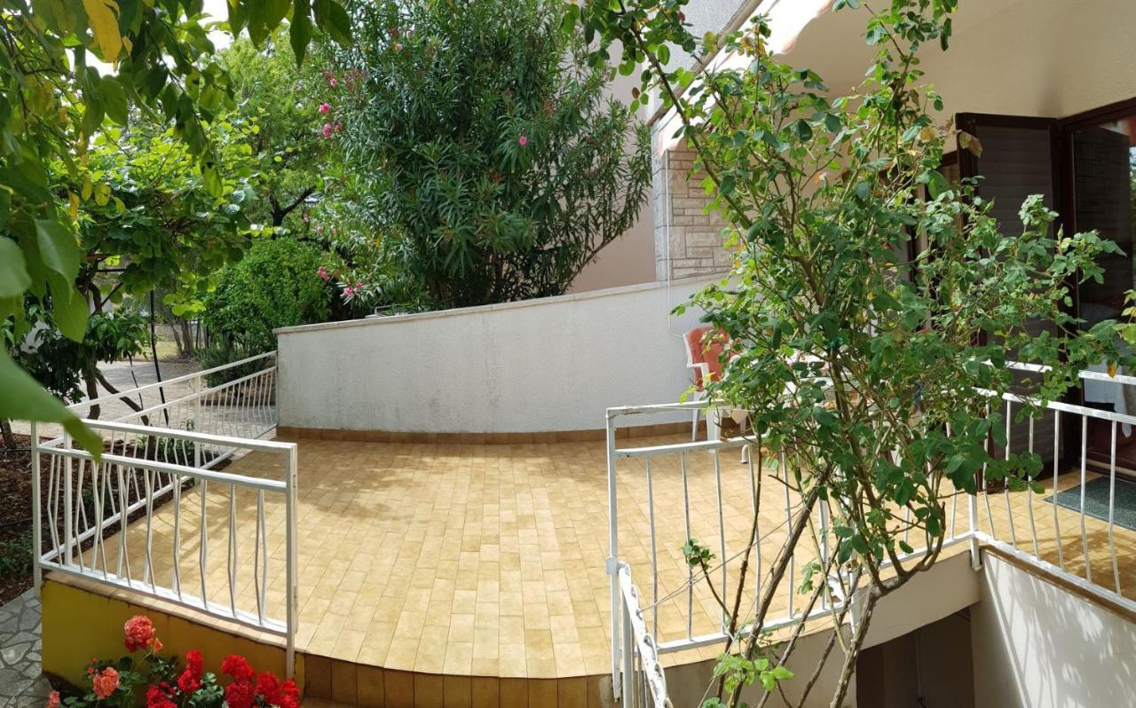 Apartments Ana ميدولين المظهر الخارجي الصورة