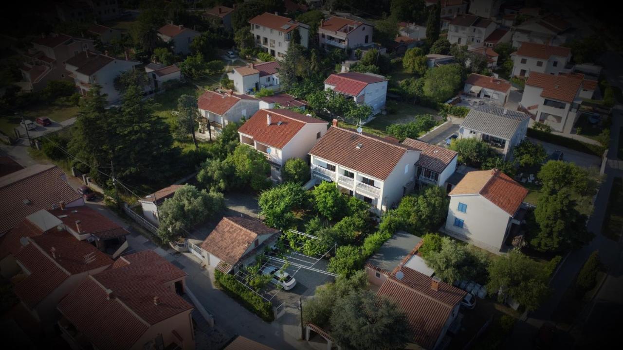Apartments Ana ميدولين المظهر الخارجي الصورة
