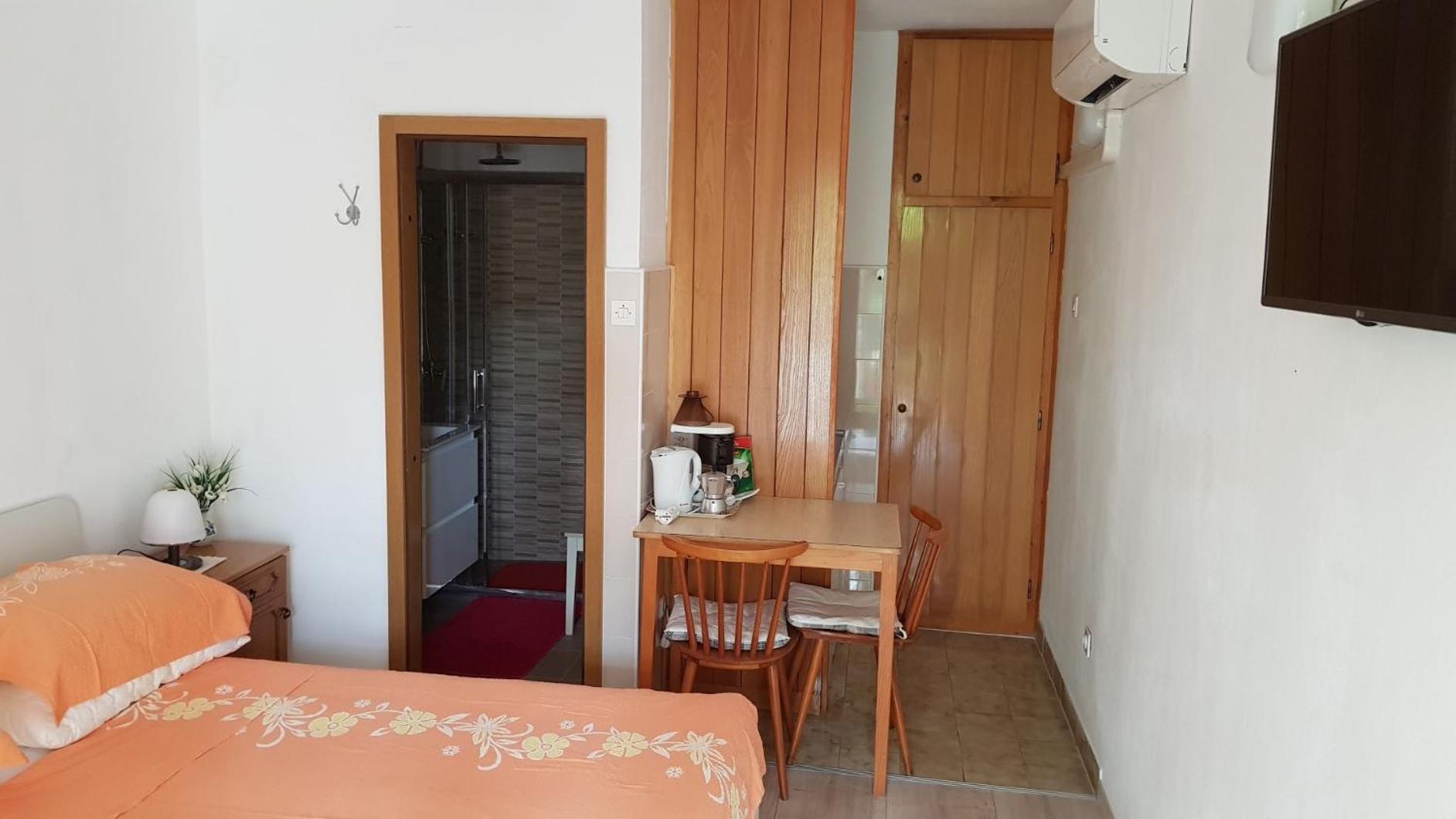 Apartments Ana ميدولين الغرفة الصورة